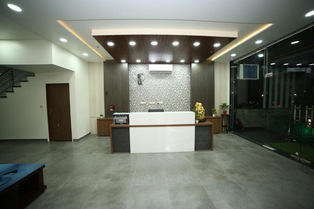 Hotel Devens Jaipur Buitenkant foto