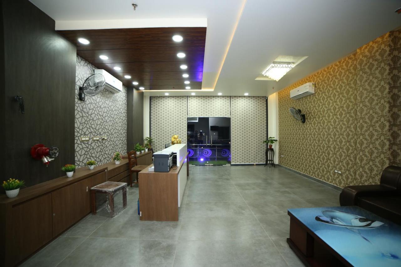 Hotel Devens Jaipur Buitenkant foto