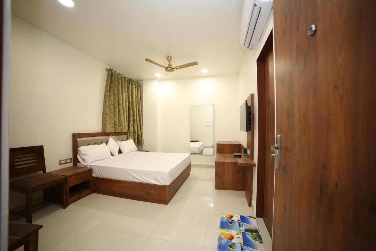 Hotel Devens Jaipur Buitenkant foto
